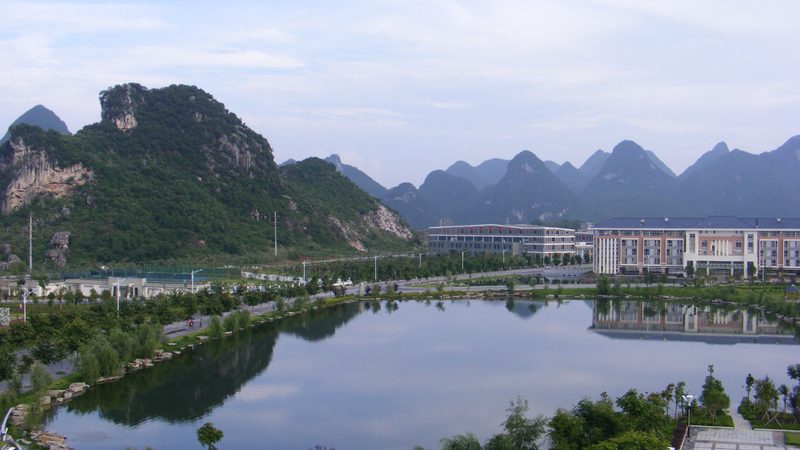 肖特基二极管与普通二极管：发热量对比解析